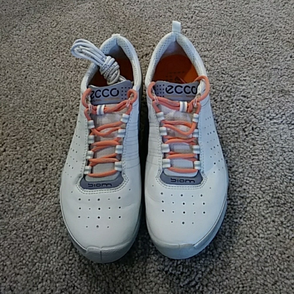 Ecco sneakers